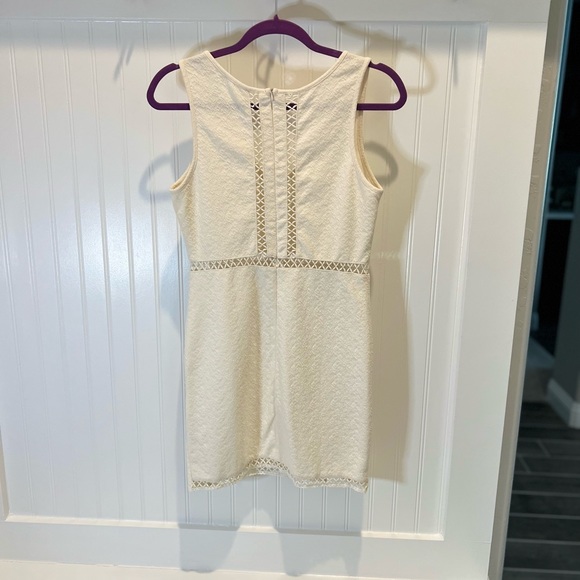 Cream Fitted Cut Out Mini Dress Size M - Picture 5 of 8